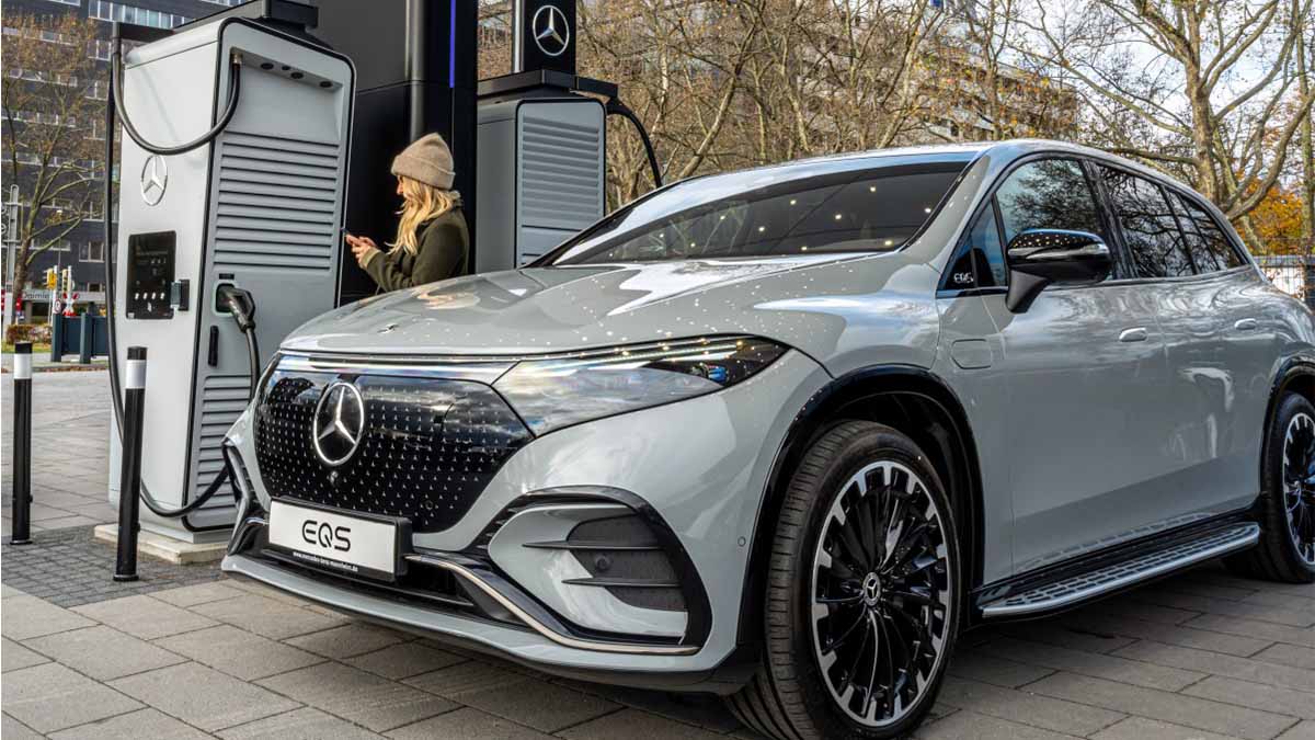 Il prototipo Mercedes raggiunge la ricarica rapida CC da 1 MW: cosa segnala realmente
